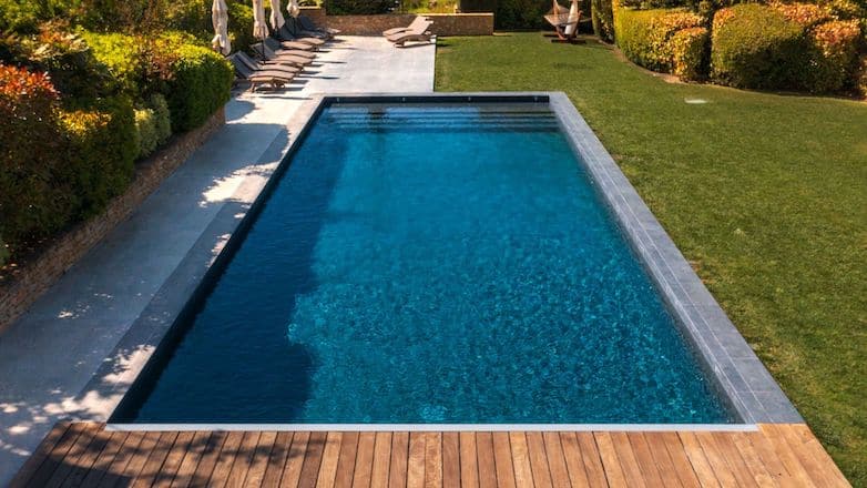 Préparer sa piscine pour l’été les étapes essentielles actualités Kit Arrosage Piscine